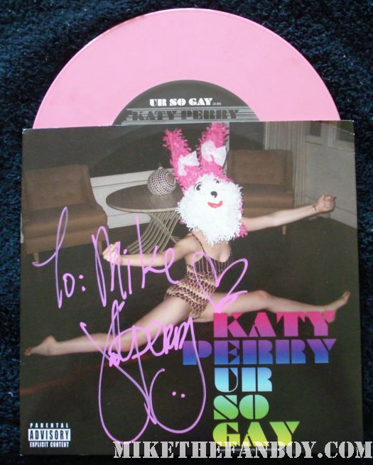 katy perry hand signed pink vinyl record rare