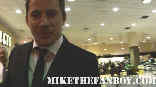 channing tatum signing autographs sexy hot dilemma premiere shirtless mike fanboy