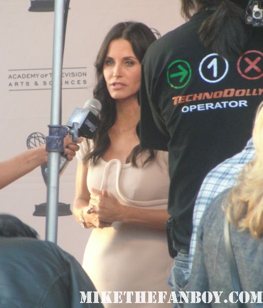 courteney cox north hollywood television academy event signed autograph rare cougar town hot sexy damn fine scream promo rare 