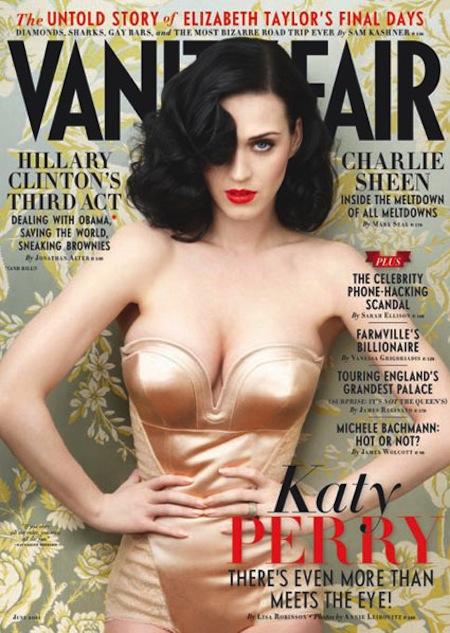 vanity fair june 2011 katy perry magazine cover teenage dream I kissed a girl california girls E.T. rare signed autograph hot sexy cleavage boobs