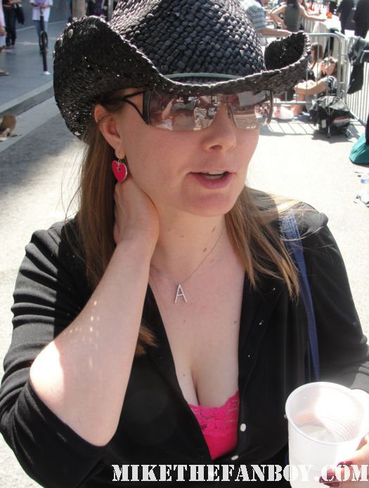 annette looking all sexy at the hangover Part II world premiere in hollywood with ed helms and bradley cooper rare cowboy hat mike the fanboy sexy hot rare signed autograph boobs abs 