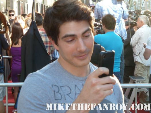 brandon routh and courtney ford signing autographs for fans at the true blood season 4 world premiere red carpet hot sexy photo shoot rare