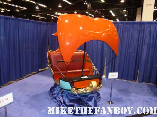 peter pan ride ship boat ride promo car scale props Good Luck Charlie jason dolley sexy hot rare cast autograph signing d23 expo the d23 expo 2011 the annual disney fan event held in anaheim ca rare promo mickey mouse rare 