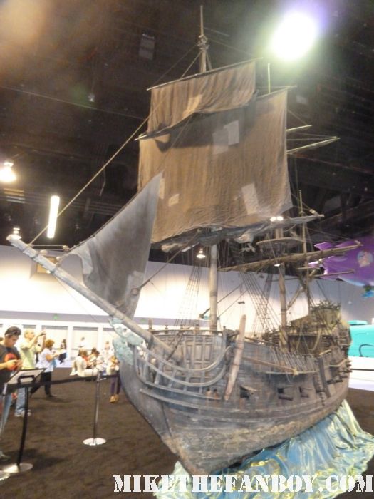 Black Pearl at D23 full scale model prop pirates of the caribbean on stranger tides rare prop and costume display at the d23 expo disney 2011 