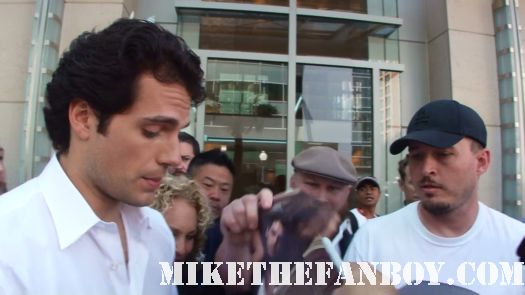 Henry Cavill (Tudors, upcoming Superman in Man of Steel) signing autographs for fans at san diego comic con 2011 sdcc 2011 rare promo