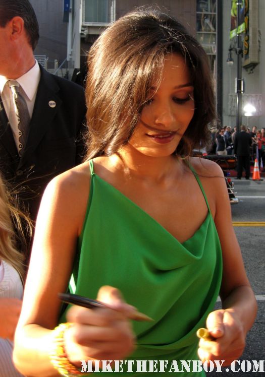 the sexy frieda pinto signing autographs at the rise of the planet of the apes world premiere sexy hot photo shoot rare promo interview magazine