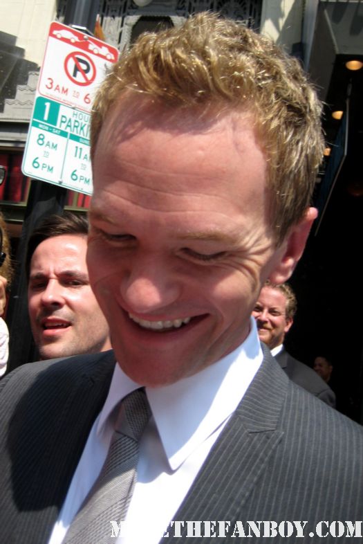 Neil patrick harris signing autographs at Neil Patrick Harris Star ceremony hollywood walk of fame with david burtka jason segel joss whedon buffy the vampire slayer how I met your mother barney doogie howser MD