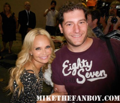 mike the fanboy with wicked star ms kristin chenoweth signing autgographs for fans after a talk show taping good christian belles wicked promises promises pushing daisies