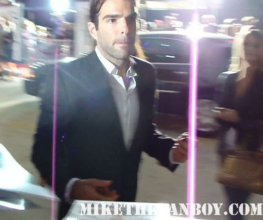 zachary quinto looking sexy and hot walking over to the fans to sign autographs what's your number world movie premiere anna farris chris evan hot sexy dave annable zachary quinto blythe danner megan park signed autograph