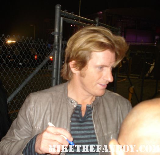 the ref star dennis leary signs autographs for fans after a talk show rescue 911 rare promo MTV 