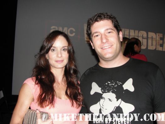 mike the fanboy with the walking dead star Sarah Wayne Callies at the sag cast season 2 q and a
