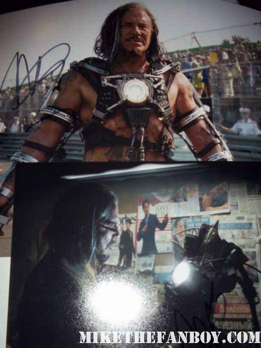 mickey rourke signed autograph photo iron man 2 whiplash rare promo hot Mickey rourke signing autographs mickey rourke giving his speech at mickey rourke's hand and footprint ceremony at grauman's chinese theatre! Mickey rourke signed autograph immortals