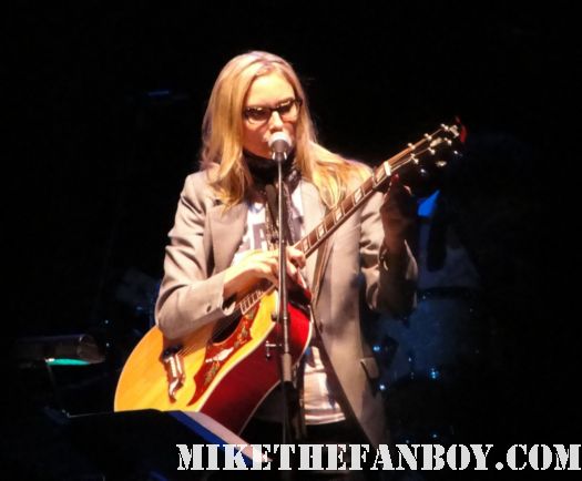 aimee mann's sixth annual christmas show live in concert at the wiltern theatre in los angeles 