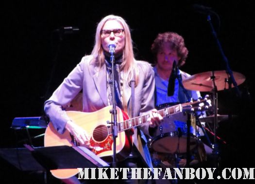 aimee mann's sixth annual christmas show live in concert at the wiltern theatre in los angeles