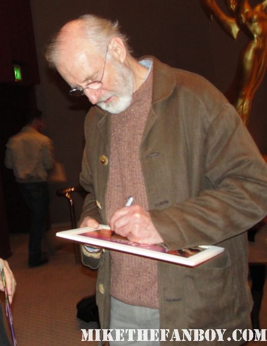 james cromwell signing autographs at the artist q and a screening rare promo six feet under signed rare promo