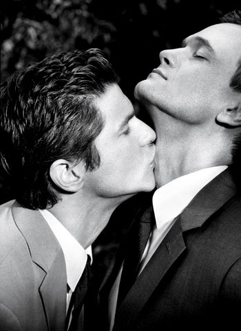 neil patrick harris and david burtka kissing neil patrick harris and david burtka in a sexy photo shoot for out magazine hot rare how I met your mother doogie howser md out magazine cover photoshoot photo shoot gay kiss photo kiss neck gay kiss neck