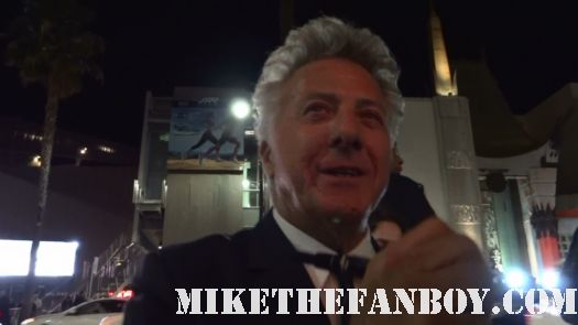 Dustin Hoffman Signs Autographs for fans at the luck world premiere HBO horse racing series rare promo 