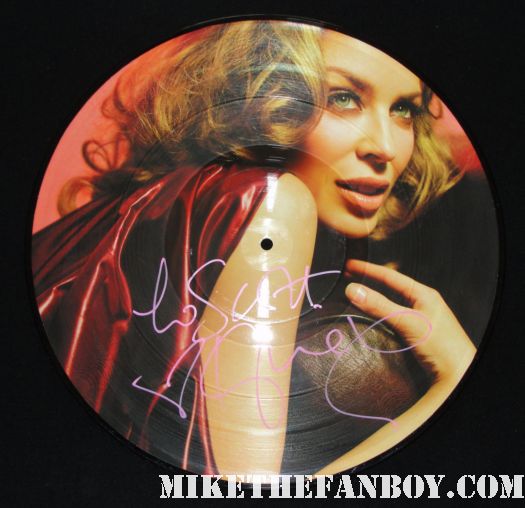 kylie minogue hand signed autograph wow picture disc pic disc album x rare promo hot sexy pink paint pen chocolate picture disc