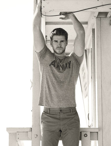 liam_hemsworth_porch_vss hot and sexy arm shirt photo shoot sexy muscle rare beard aussie muscle gale hunger games