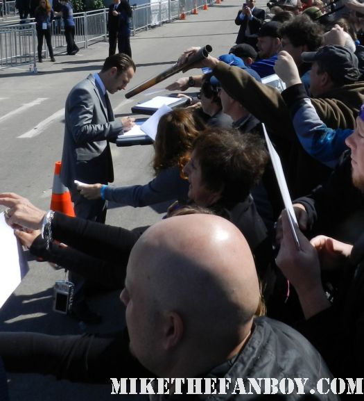 Giovanni Ribisi hot sexy signs autographs for fans at the  Independent Spirit Awards 2012 