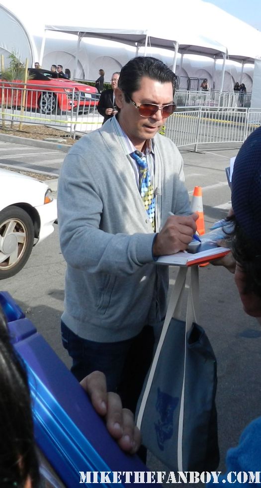 lou diamond phillips hot sexy signs autographs for fans at the  Independent Spirit Awards 2012 