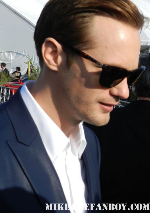alexander skarsgard hot sexy signs autographs for fans at the  Independent Spirit Awards 2012 