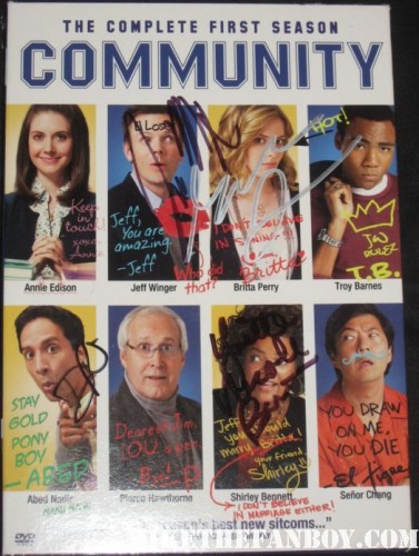 community signed autograph season 1 dvd set joel mchale chevy chase alison brie hot rare promo NBC paleyfest