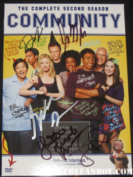 community signed autograph season 2 dvd set joel mchale chevy chase alison brie hot rare promo NBC paleyfest