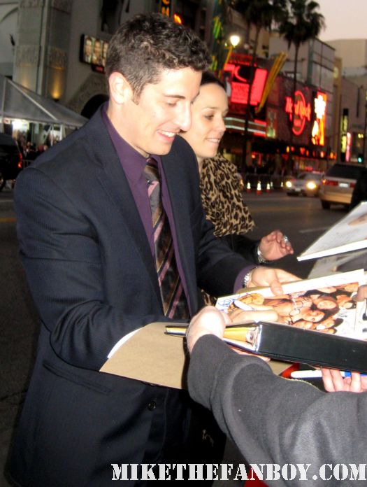 jason biggs and eddie kaye thomas signing autographs for fans at the american reunion premiere red carpet promo with seann william scott eugene levy alyson hannigan jason biggs