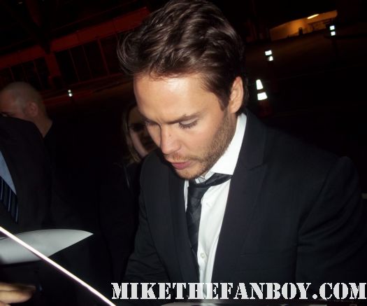 hot sexy taylor kitsch signing autographs for fans at John Carter Movie Premiere Report! Taylor Kitsch! Willem Dafoe! Bryan Cranston! Autographs! Photos! And More! The CB Returns!