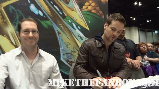 nikita signing with shane west and creator Craig Silverstein from Nikita signing autographs for fans at c2e2 chicago comic con shane west signing hot sexy star 