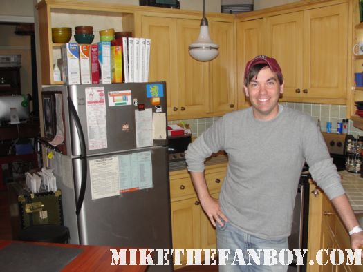 on the set of The Big Bang Theory in sheldon and Leonard's kitchen on the set rare promo hot mike the fanboy