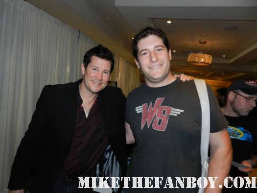 fright night star william ragsdale aka charlie brewster posing for a fan photo with mike the fanboy at monsterpalooza 2012