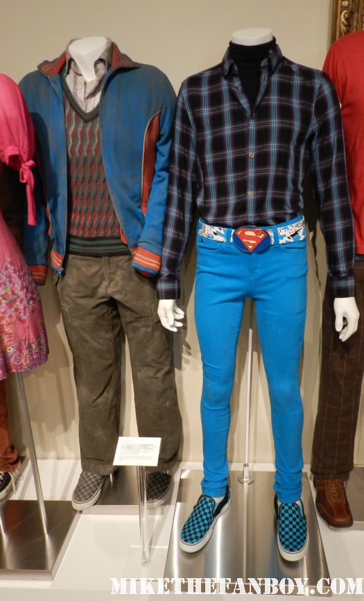the big bang theory prop and costume display at the paley center out of the box exhibit rare promo 