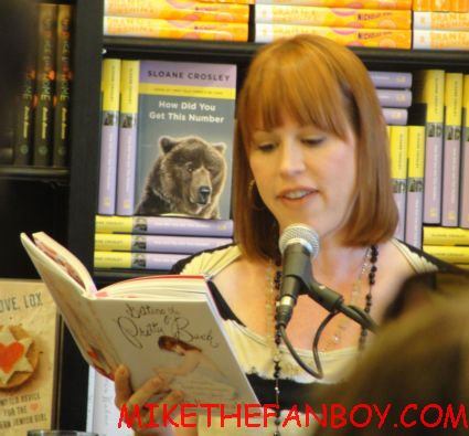molly ringwald at her booksigning for getting the pretty back at book soup rare promo 16 candles star