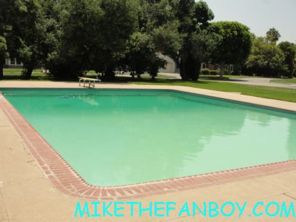 the swimming pool in the middle of the warner bros ranch old columbia ranch the friends fountain from the Warner Bros ranch the old columbia ranch in burbank rare friends opening title still photo rare
