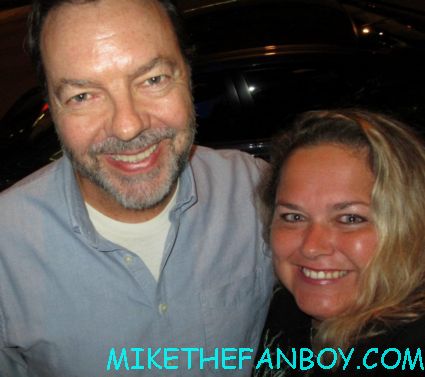 alan ball posing for a fan photo at the true blood season 5 wrap party hot sexy cougar town star