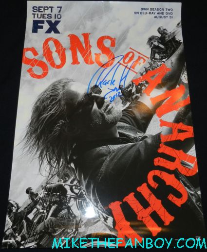 sons of anarchy signed season 1 san diego comic con promo poster sdcc 2012 charlie hunnam autograph rare