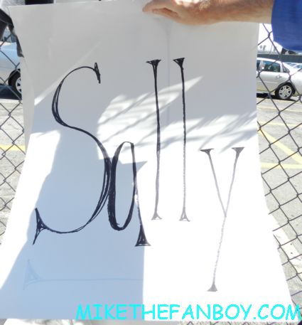 scotty making signs to call sally field over and sign autographs we like you sally we really really like you