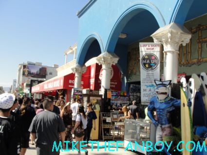 Venice ca and the sidewalk cafe and a different world books filming locations for southland tales richard kelly