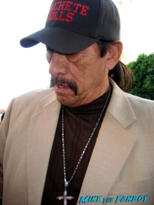  Danny Trejo signs autographs for fans at the sons of anarchy world premiere in westwood rare promo