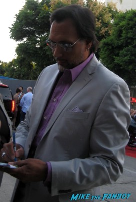 jimmy smits signs autographs for fans at the sons of anarchy world premiere in westwood rare promo