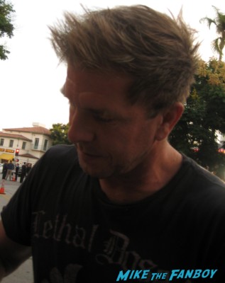  Kenny Johnson signs autographs for fans at the sons of anarchy world premiere in westwood rare promo