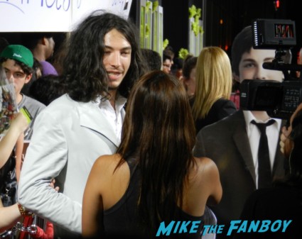 ezra miller disses fans on the red carpet at the perks of a wallflower movie premiere rare promo signed