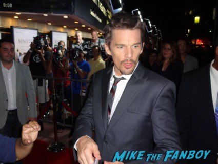 ethan hawke signing autographs for fans Sinister movie premiere at the landmark regent theater ethan hawke rare promo signing autographs for fans