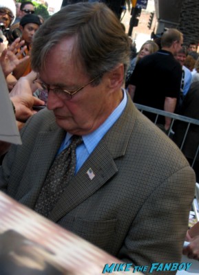 David McCallum signing autographs at Mark Harmon's walk of fame star ceremony and greeting fans ncis star