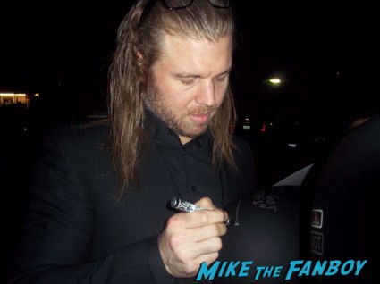 Ryan Hurst from sons of anarchy signing autographs for fans at the season 5 wrap party