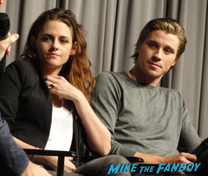 on the road q and a with kristen stewart garrett hedlund and director walter salles signed autograph bella twilight tron legacy adventureland