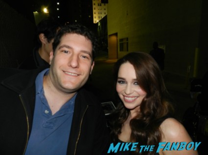 Emilia clarke fan photo with mike the fanboy after a talk show taping rare hot sexy game of thrones star signing autographs for fans game of thrones hot se 011