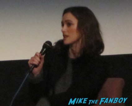 Keira Knightley q and a rare 2012 signing autographs fro fans rare promo hot sexy love actually star photo shoot q and a